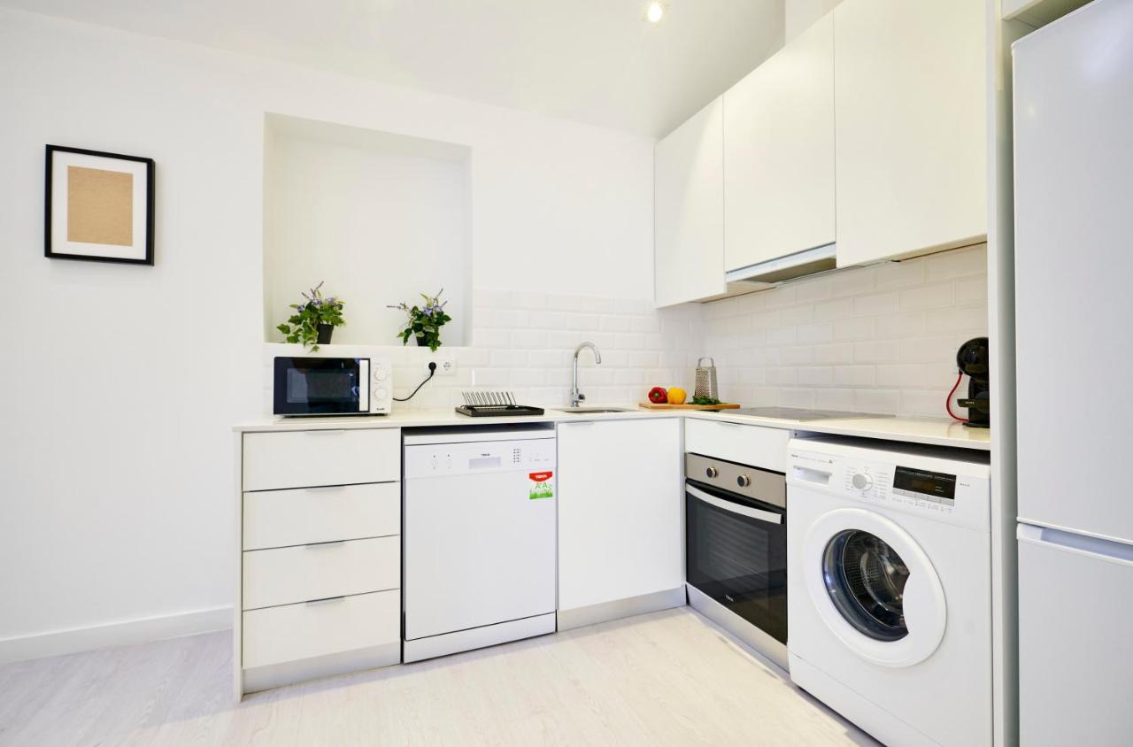 Altido Fabulous 3-Br Apartment In Western Lisbon Luaran gambar