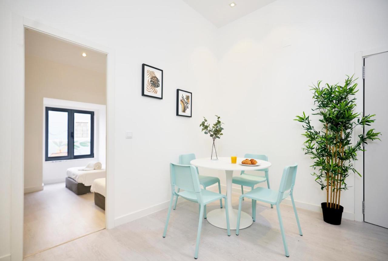 Altido Fabulous 3-Br Apartment In Western Lisbon Luaran gambar